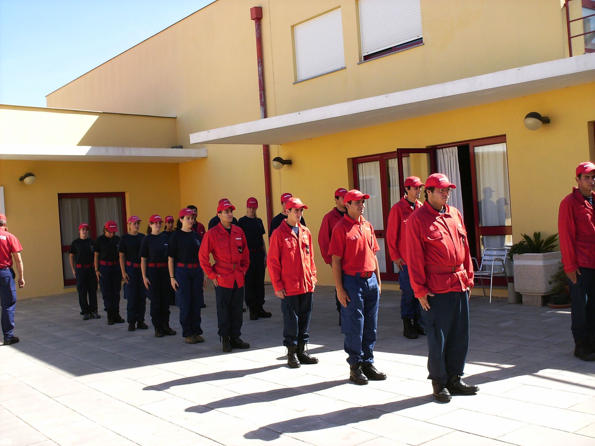 CORPORAÇÃO DE BOMBEIROS TEM MAIS UM GRUPO DE VOLUNTÁRIOS CORPORAÇON DE BUMBEIROS TEN MAIS UN GRUPO DE…