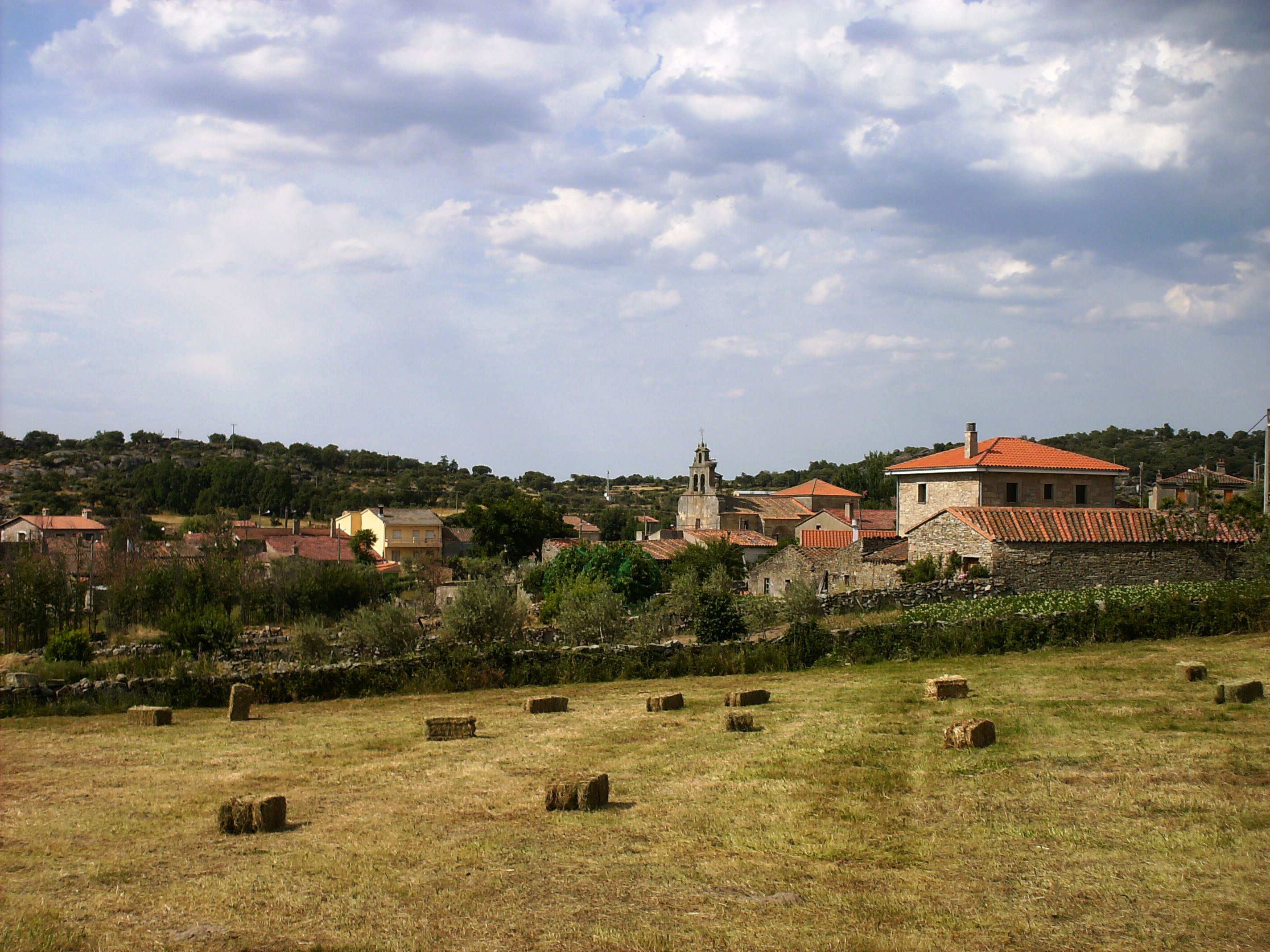 ARRIBAS DO DOURO ARRIBAS DE L DOURO Ye de las arribas de l Douro la bodega “ La Setera ”, que hoije fumos a…
