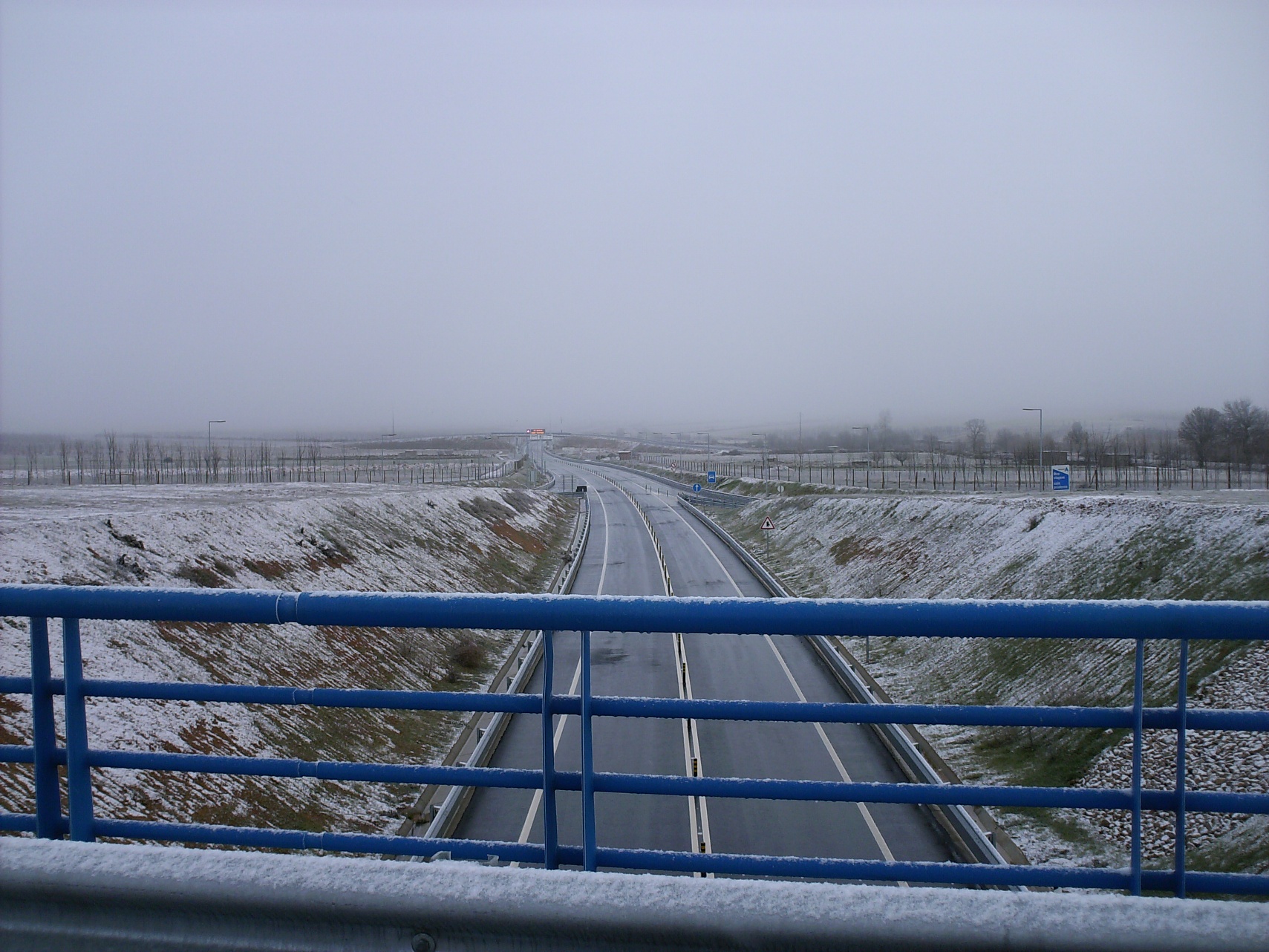 SENDIM IC5 VÊ NEVE PELA PRIMEIRA VEZ DESDE QUE ABRIU Primeira neve do ano caíu hoje em Sendim. Não deu para…