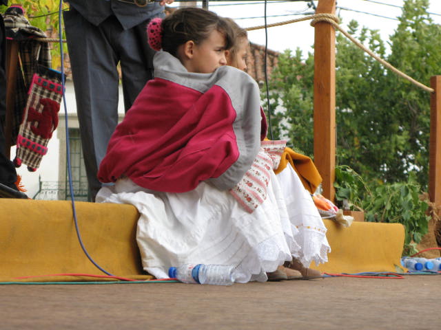 L FESTIBAL AN RETRATOS Cumo bos habie pormetido onte eiqui bos quédan alguns retratos de l Festibal de…