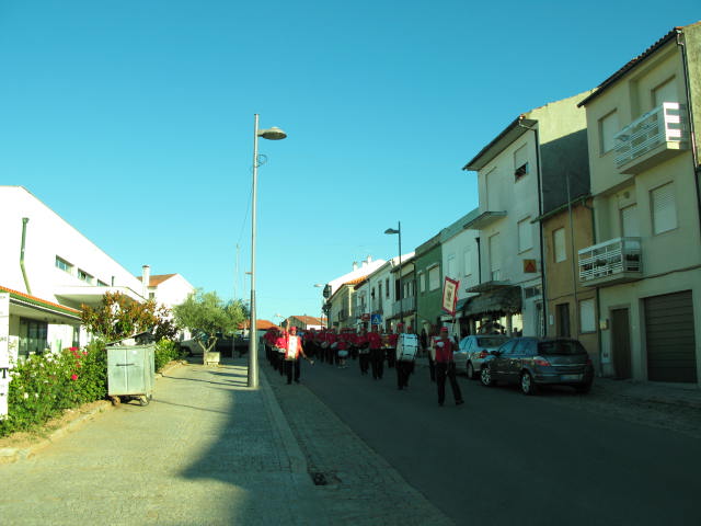 A VILA FEZ 20 ANOS LA BILA FIZO 20 ANHOS Sendin comemorou onte ls 20 anhos zde que se tornou Bila. Nun somos…