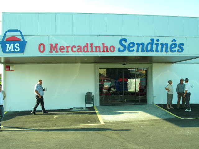 SENDIM MERCADINHO SENDINÊS Abriu hoje um novo espaço comercial em Sendim tendo estado presentes as entidades…