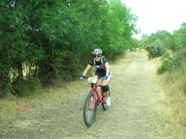 SENDIM 1º. BTT ABUTRES DO DOURO Está a decorrer o 1º. BTT Abutres do Douro. As primeiras imagens!
