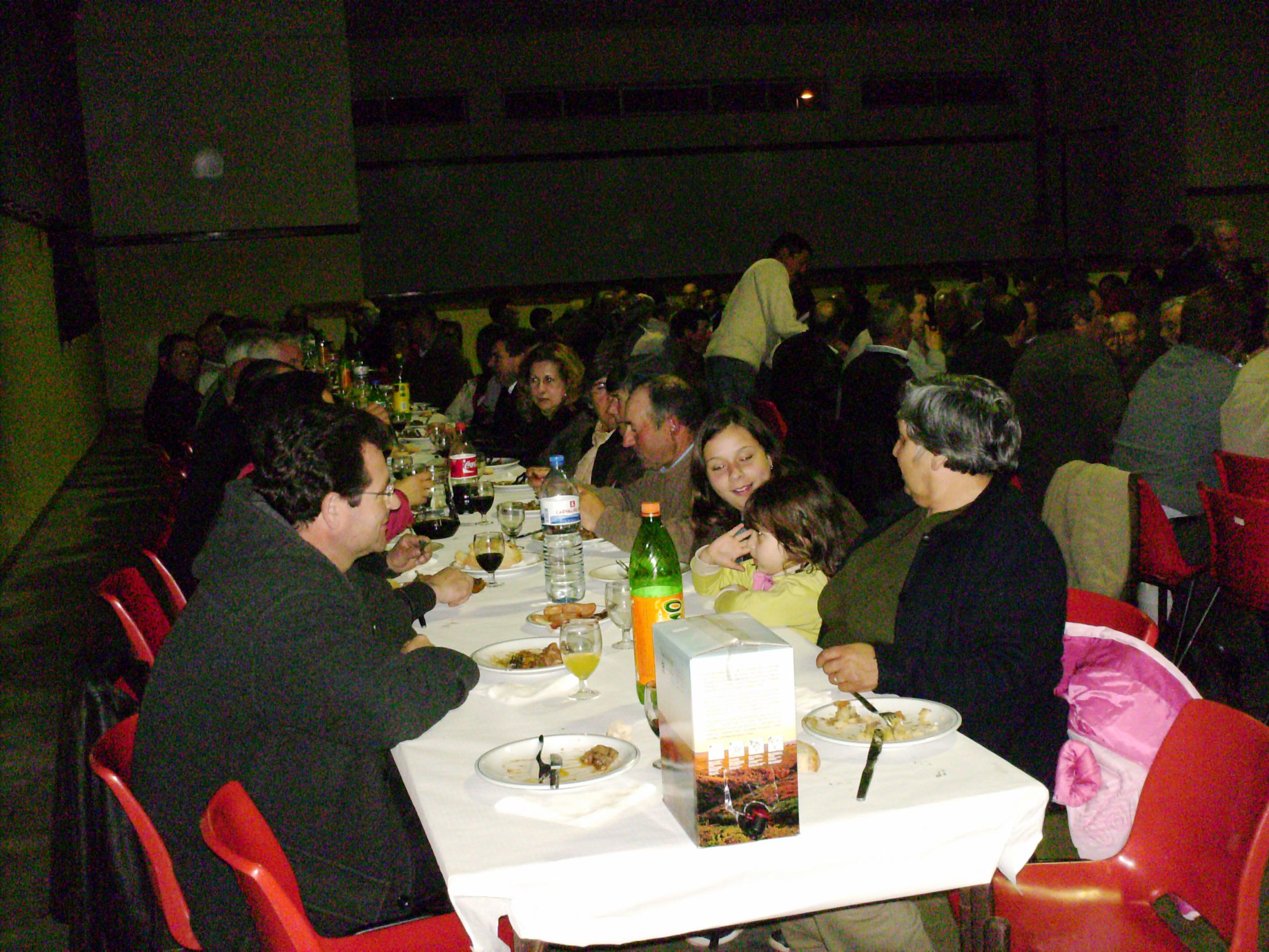 A FESTA DA ASSOCIAÇÃO DE CAÇA LA FIESTA DE LA ASSOCIAÇON DE CAÇA Todos ls anhos al acabar la caça i las…