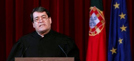 NOTÍCIA DO JORNAL "SOL" ABERTURA DO ANO JUDICIAL «O país sucumbiu a poderosas redes de corrupção e tráfico de…