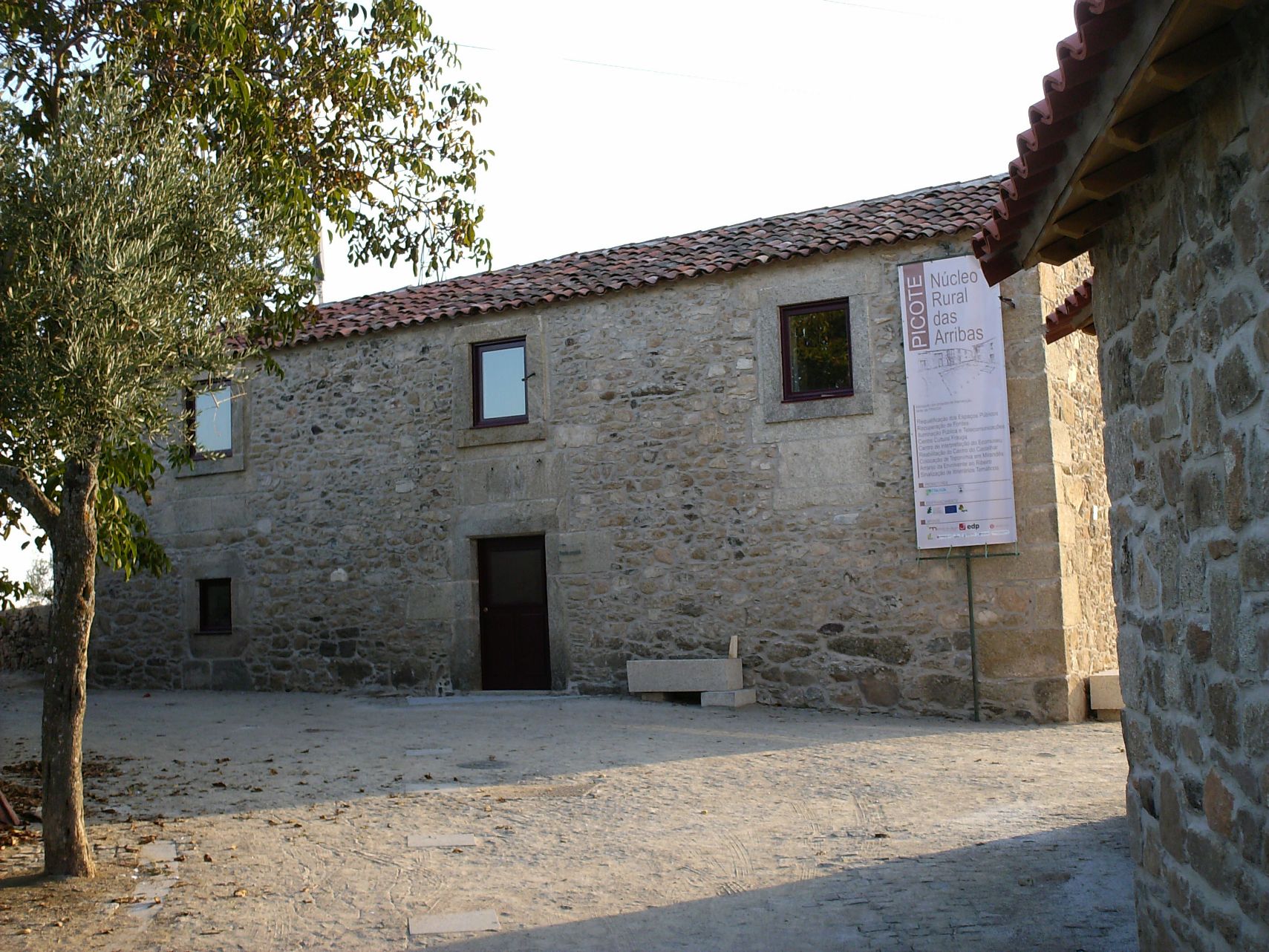 ABRIU O ECOMUSEU DE PICOTE ECO-MUSEU – PICUOTE Abriu an Picuote l’Ecomuseu Tierra Mater cun la sposiçon…