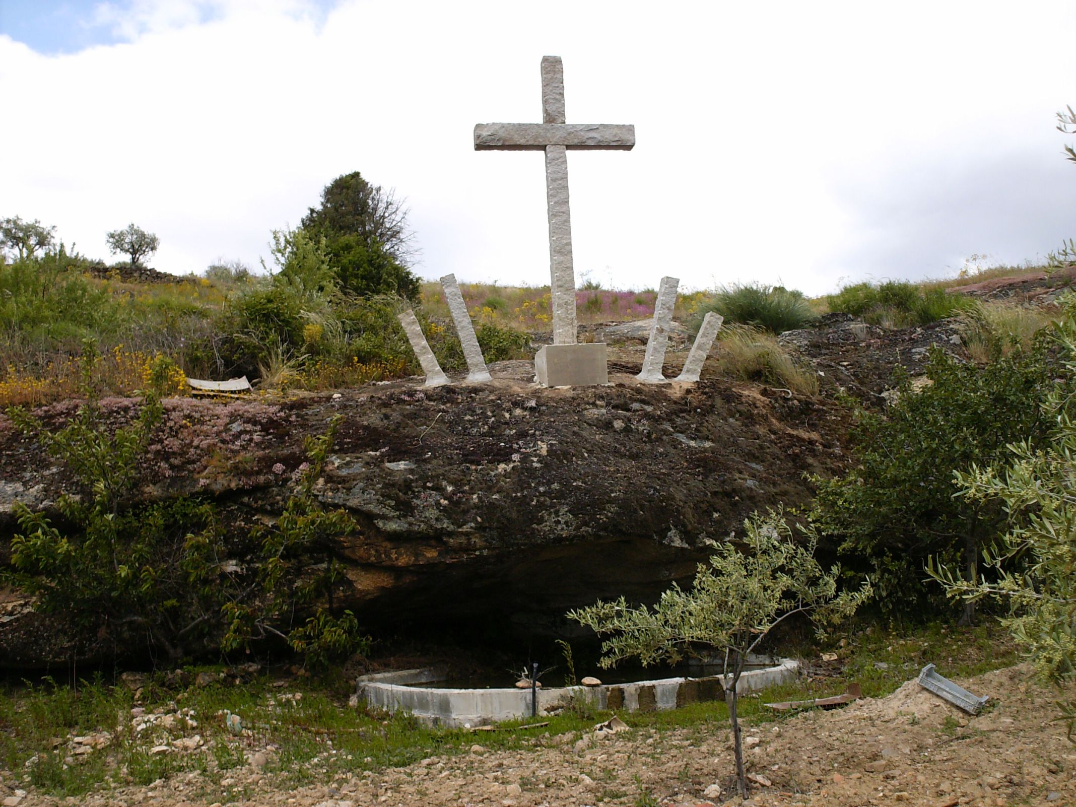 A CRUZ DO LAPO DA MARRELA LA CRUÇ DE L LAPO DE LA MARRIELHA L home pensa i las cousas nácen, fui l que se…
