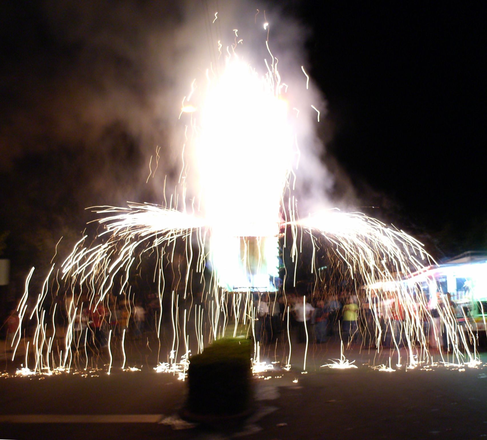 FOGO DE ARTIFÍCIO L FOGO DE BISTA Cumo bos habie dito, bou hoije a mostrar-bos ls retratos de l fogo de bista…