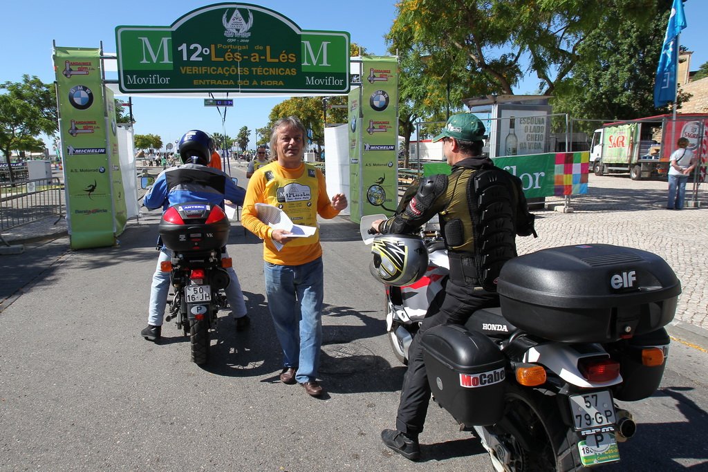 MOGADOURO PERTUAL DE PUNTA A PUNTA local de partida Urrós La maior abentura mototuristica de l’Ouropa…