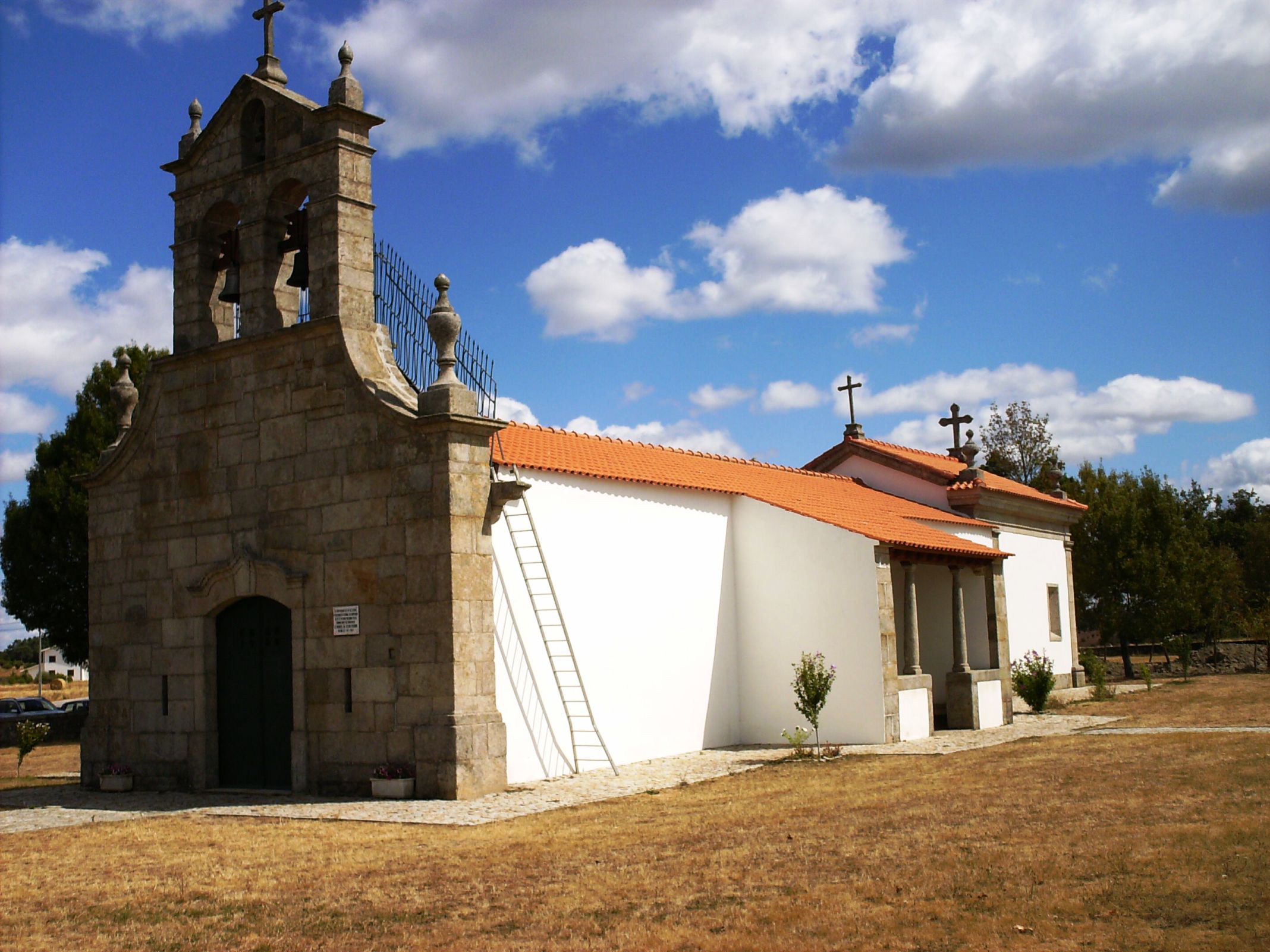 LENDA DA SENHORA DO NASO LA SENHORA DE L NASO (cunta) Stando un pastor cul sou ganado, pals lhados de l Naso…