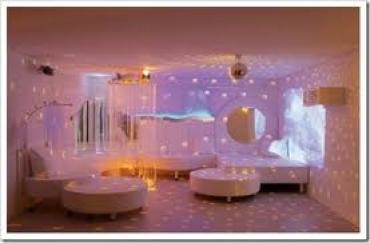 MOGADOURO SALA SNOEZELEN (MULTISENSORIAL) O Agrupamento de Escolas de Mogadouro (AEM) ficou dotado de uma…