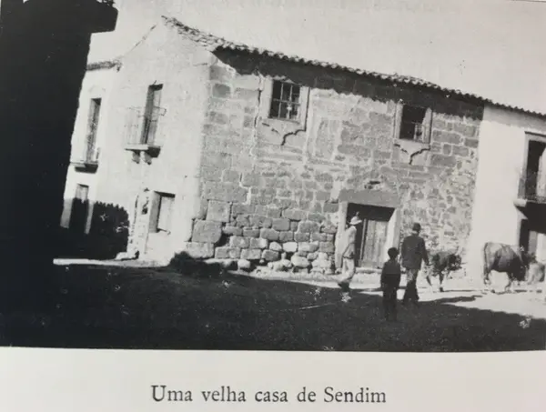 Retratos antigos Sendim