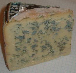 Este parece mofoso, mas é uma delicia com pao fresco!