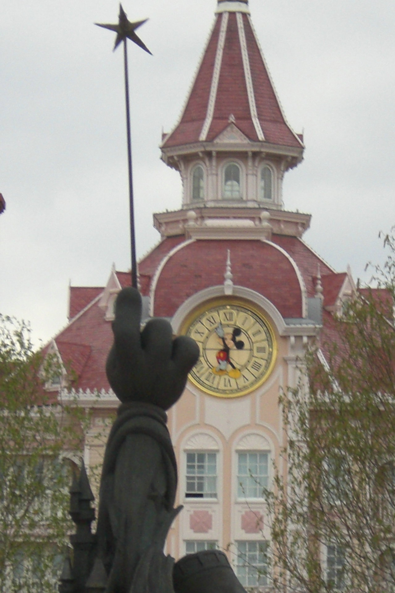 é a casa do Mickey e da Minnie !