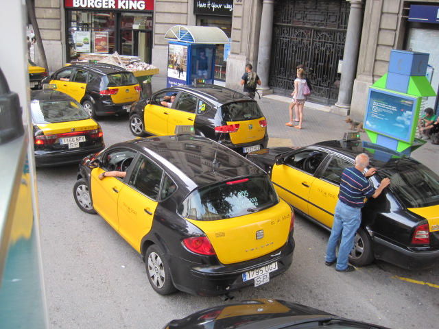 taxis en espanha nao faltao
