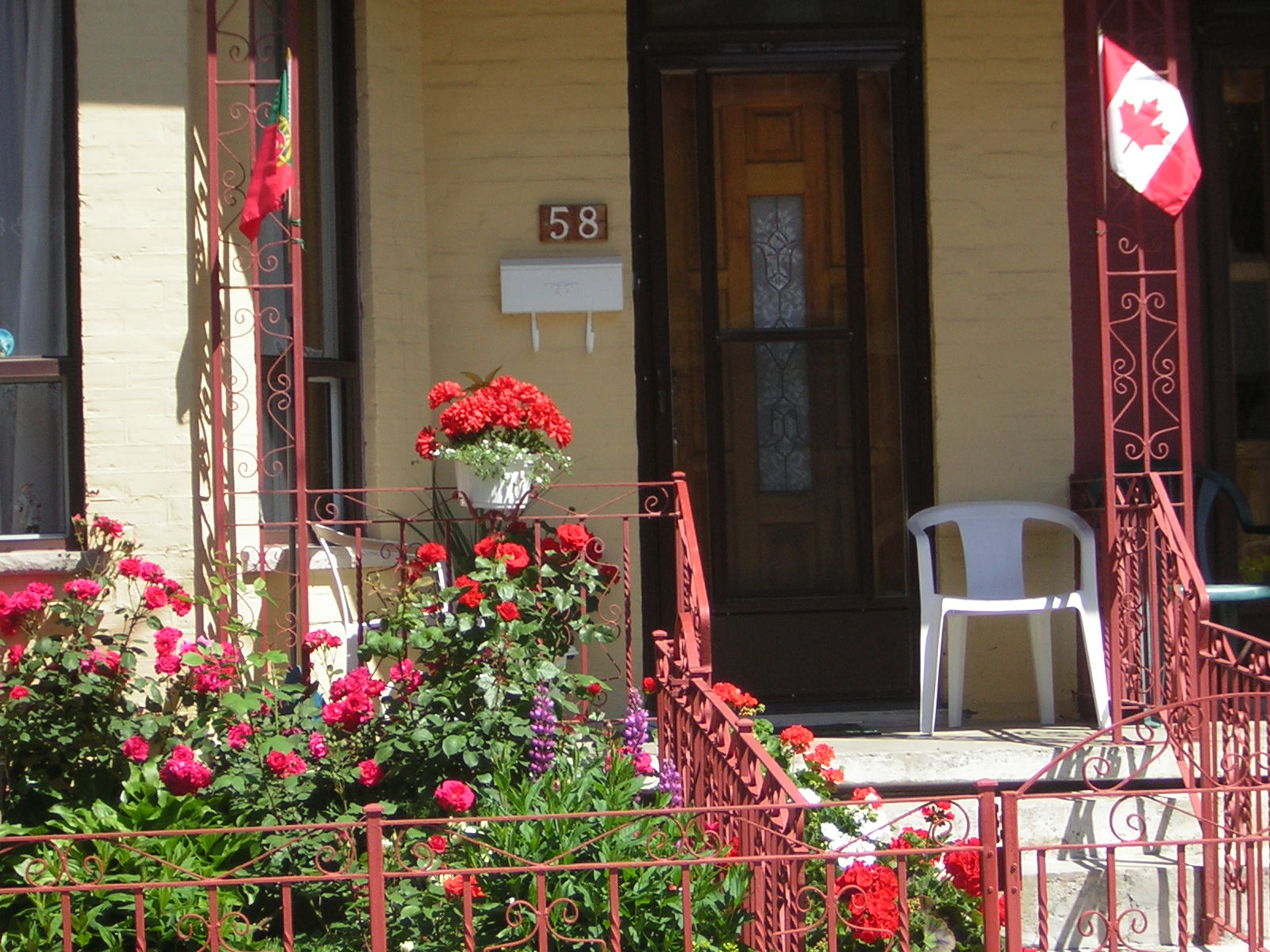 esta e' a casa de um Portugues dos Acores