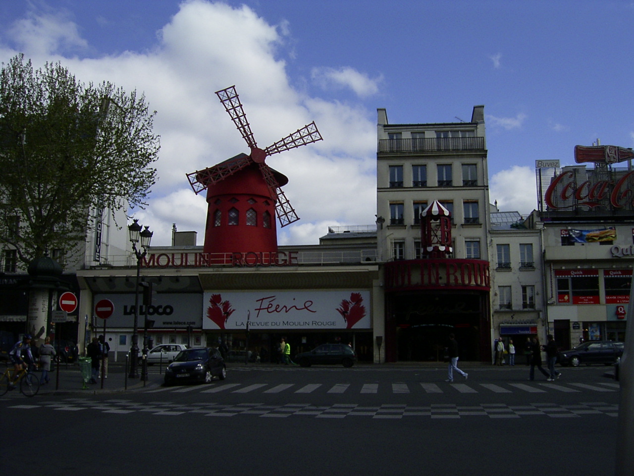 "Moulin Rouge"