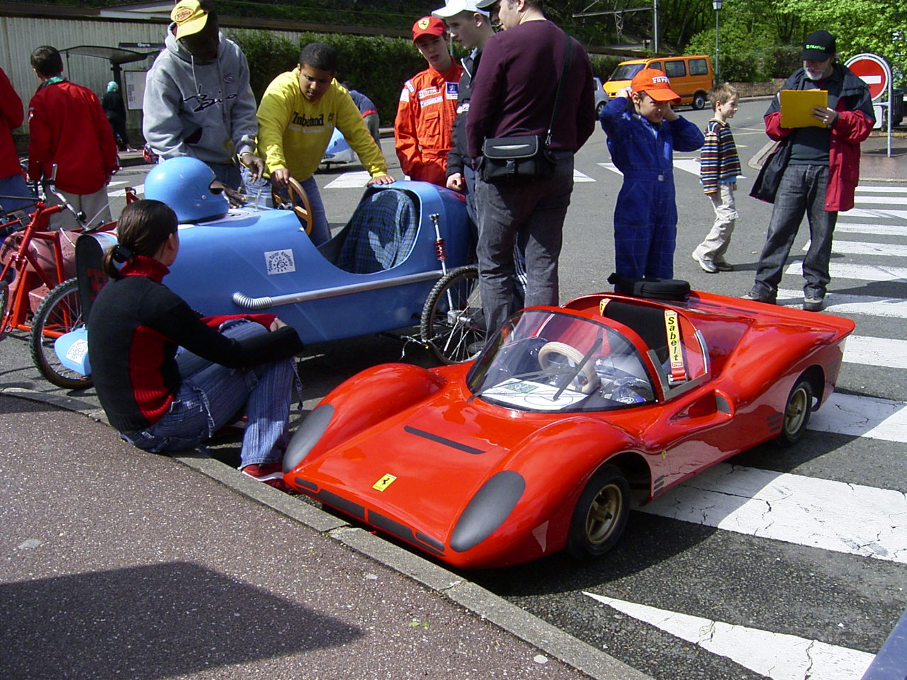A ferrarri tambem estava presente como em todas as corridas.
