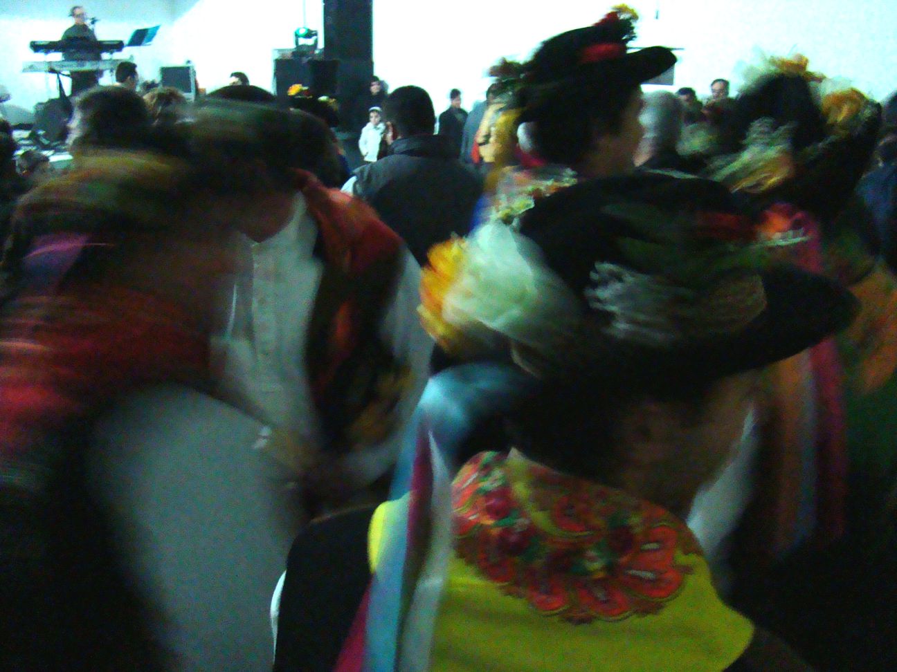 Na fiesta de las Claras an Infainç, las quelores andában ne l aire...