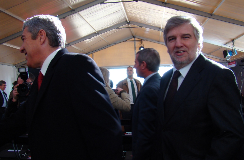 Nun se oube ne l retrato, mas dezie para mi l Gobernador Cebil: "daqui a trés anhos yá bás para Sendin de…