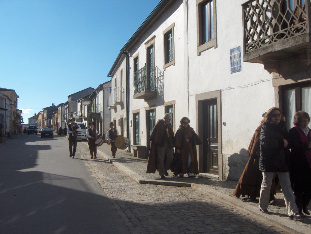Por Camino Prado até als bumbeiros parecie ua percion...