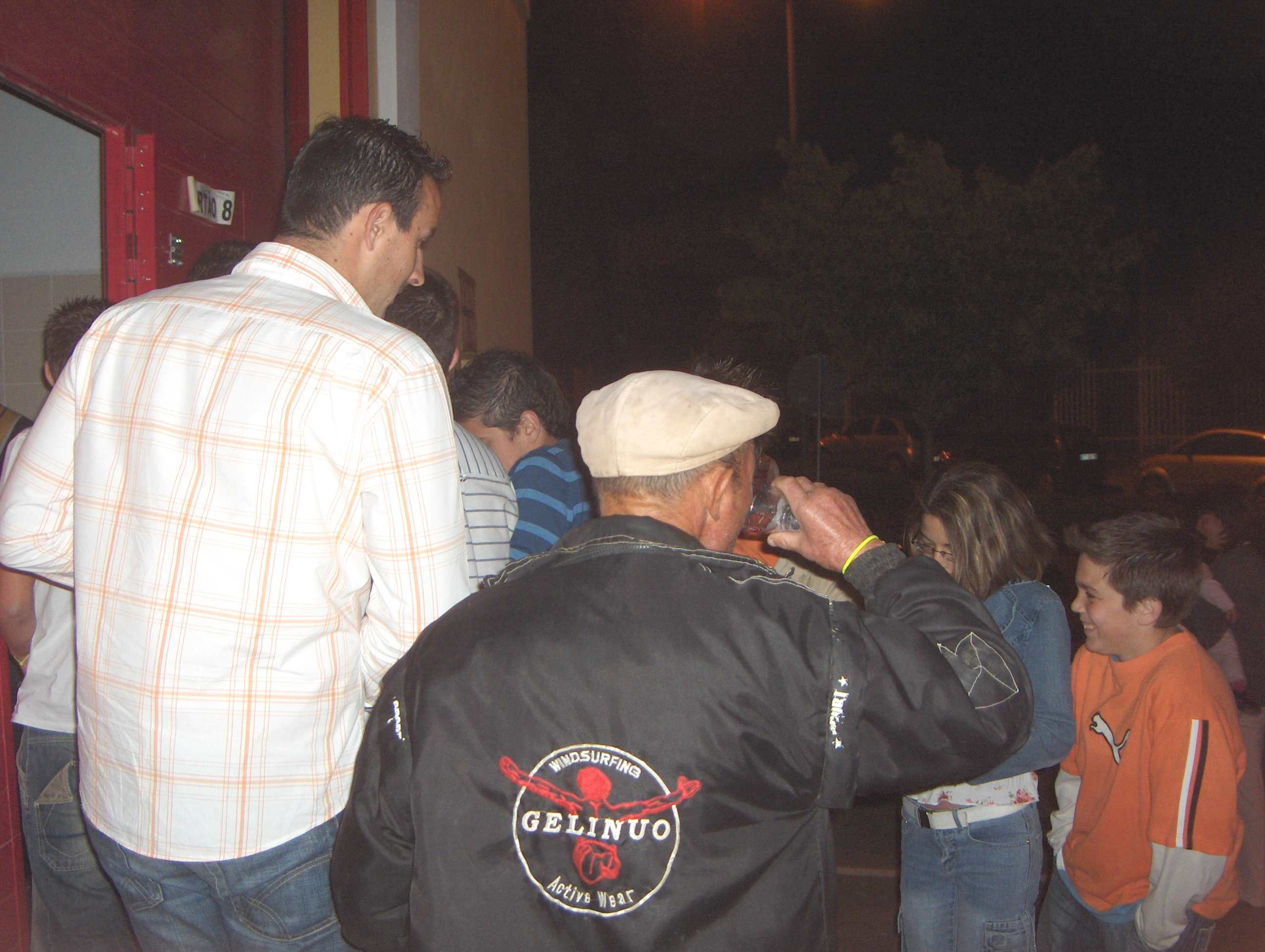 A l’antrada habie un cuntrole mui apertado...