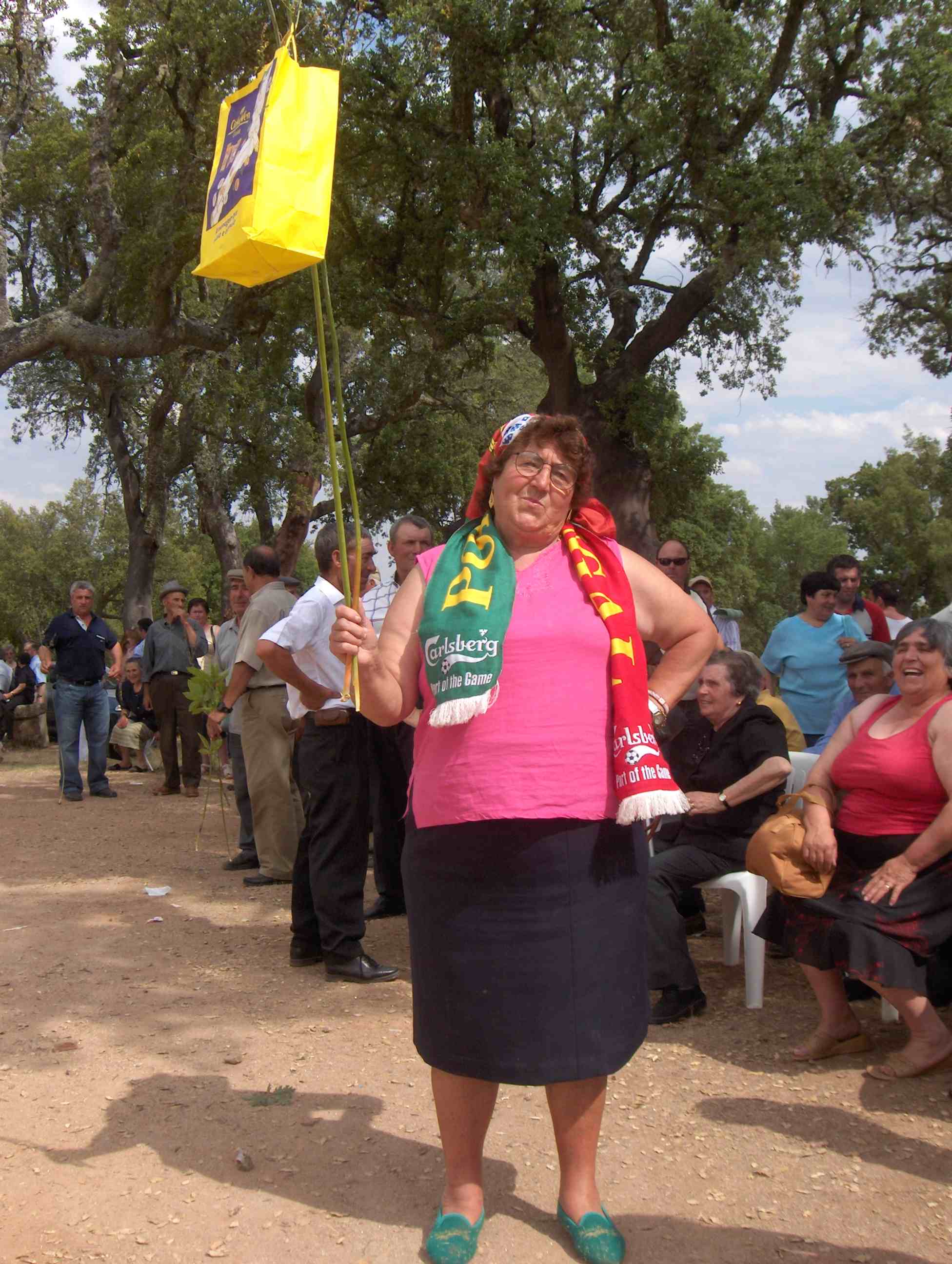 Ua berdadeira sendinesa, nien que biba to la bida an Miranda, nunca arrenega Sendin.