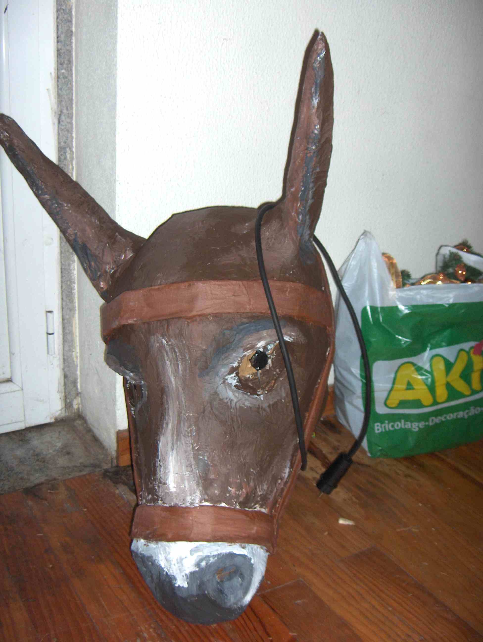 I até bai a haber burros. Que naide falte, se nó bai a arrepender-se.