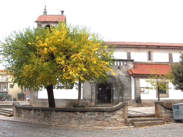 La moreira yá bai rúcia. Daqui a nada stá calba.