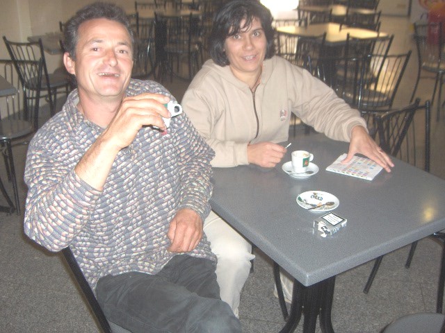 ... I NÓS .... BENGA CAFÉ...