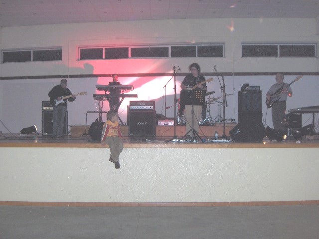 L Crazy Blues Band botaba-le fuorte i buono. Solo perdiu quien nun fui...