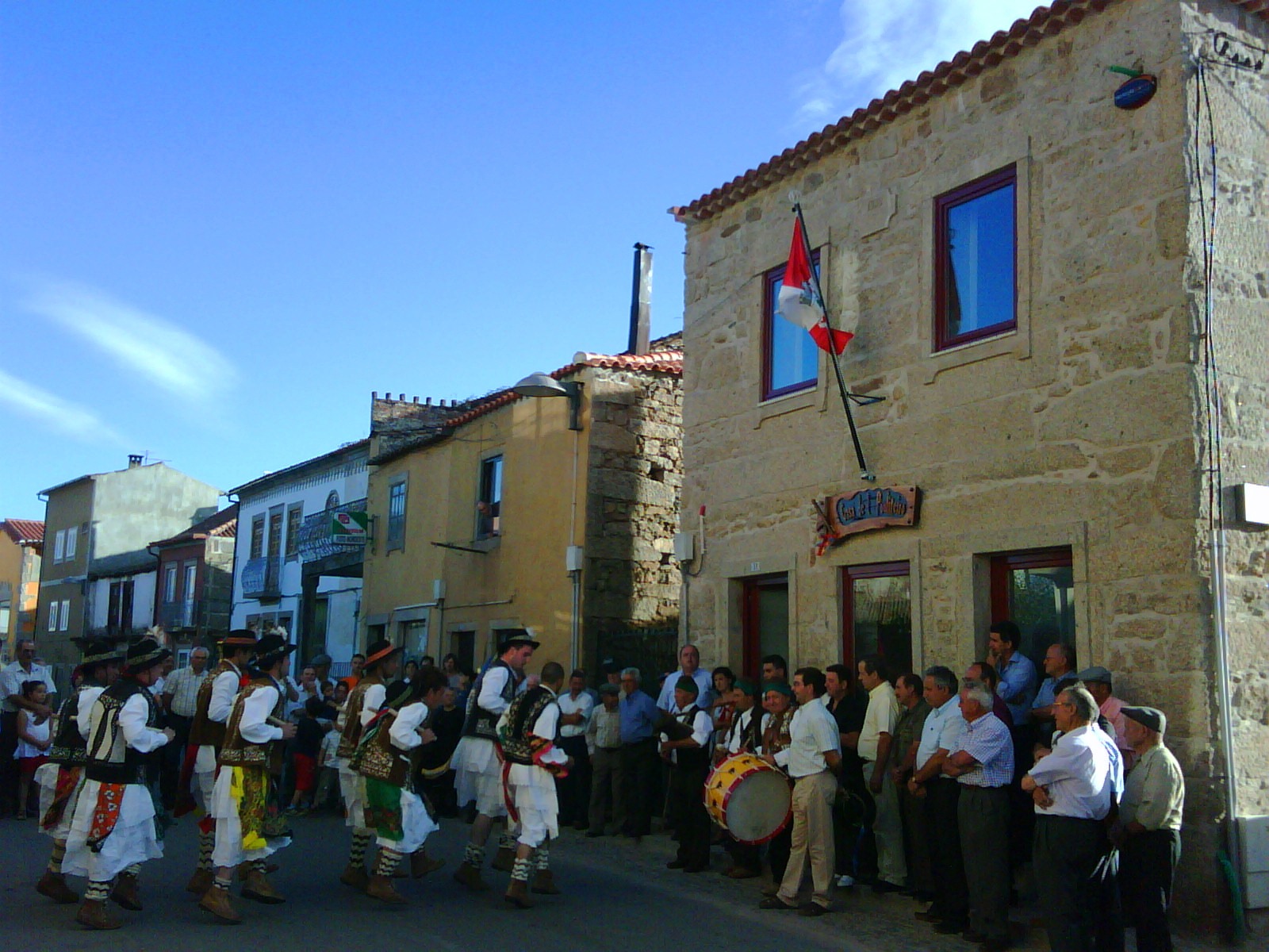Einouguraçon de la "Casa de l Pouliteiro" 5